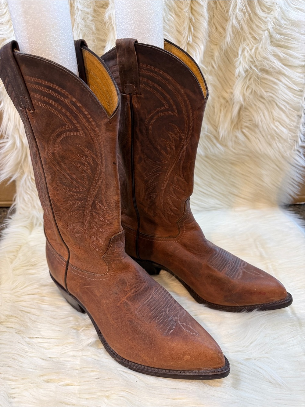 Tony Lama Chestnut Brown Leather Western Boots -Men’s Size 9.5EE